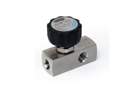 Клапан мембранный AMFLO, SS-DV11 FNT4, нержавеющий SS316L, 241 bar, 4-х портовый, соединения FNPT 1/4